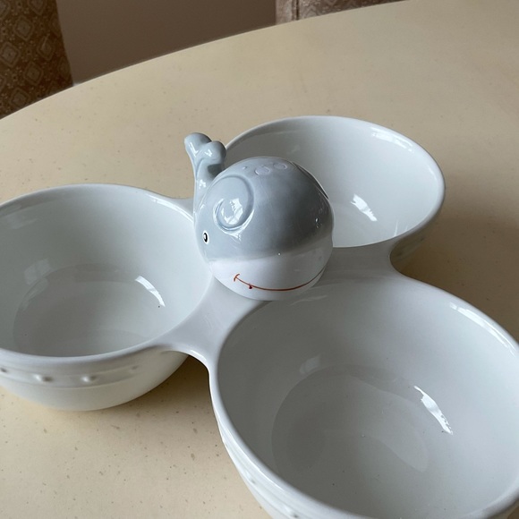 Grey Whale Platter Decor 🐳 - Picture 2 of 5